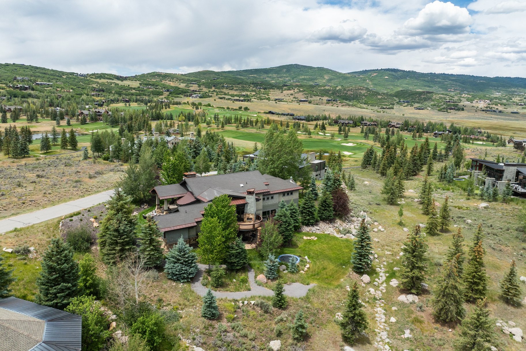  Spacious Glenwild Home with Resort Views, Private Guest Suite and Expansive Yard - 物件實景