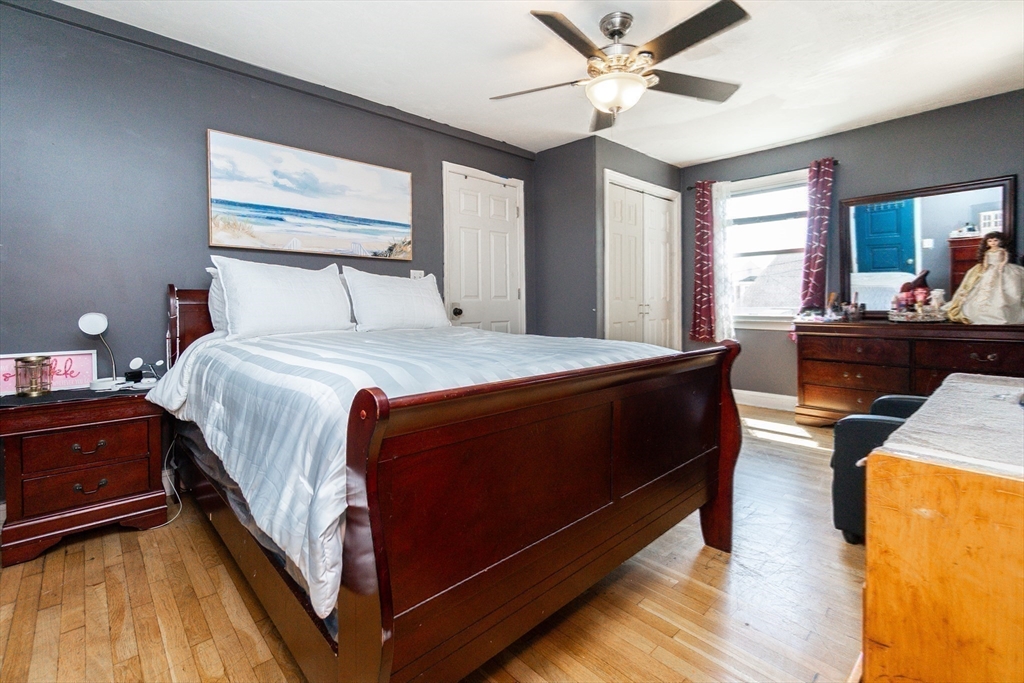 Revere, Massachusetts, 02151, United States, 3 Bedrooms Bedrooms, ,2 BathroomsBathrooms,Residential,For Sale,1942979