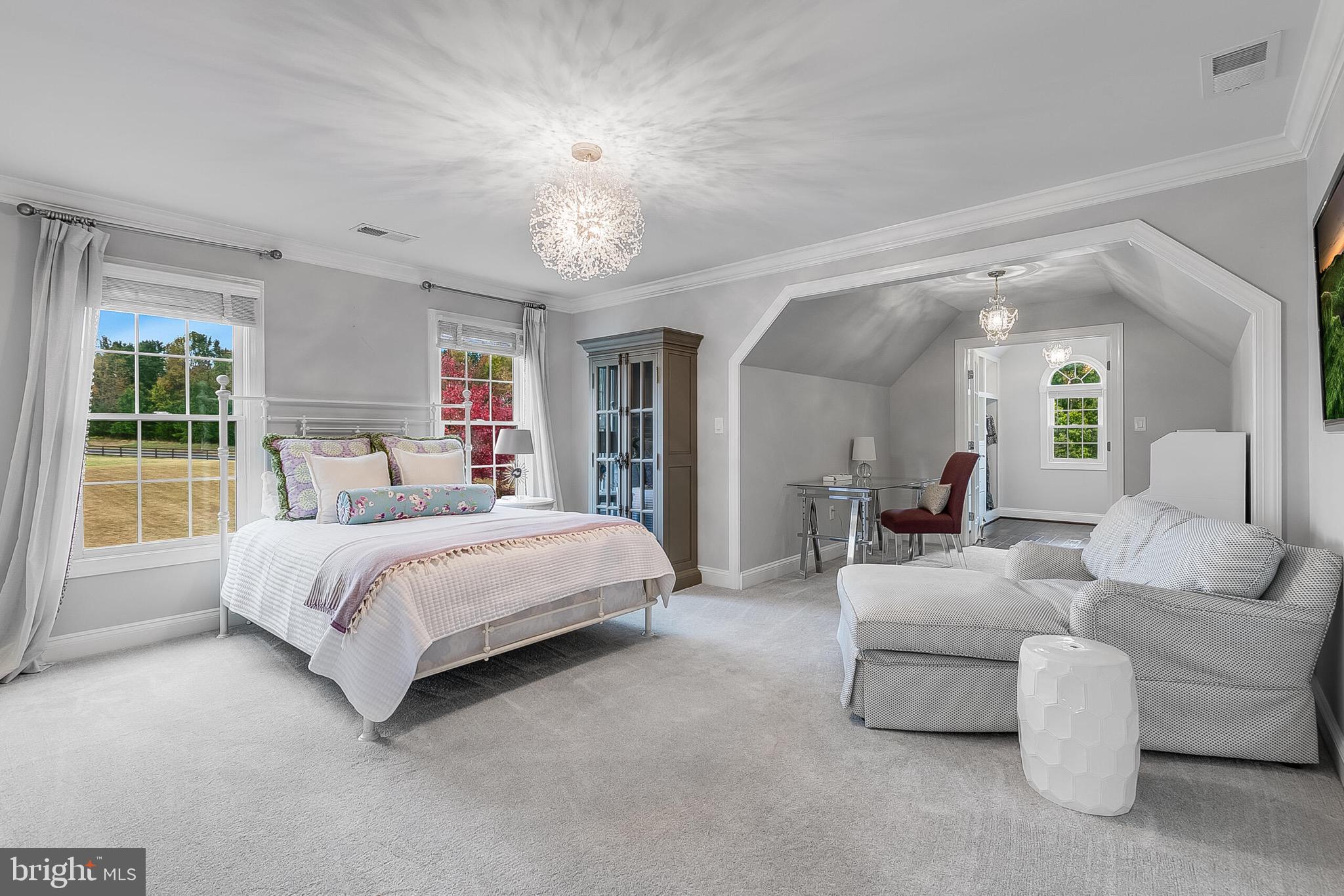 Aldie, Virginia, 20105, United States, 5 Bedrooms Bedrooms, ,7 BathroomsBathrooms,Residential,For Sale,1980828