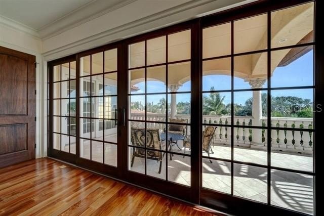 CLEARWATER BEACH, Florida, 33767, United States, 5 Bedrooms Bedrooms, ,6 BathroomsBathrooms,Residential,For Sale,1977061