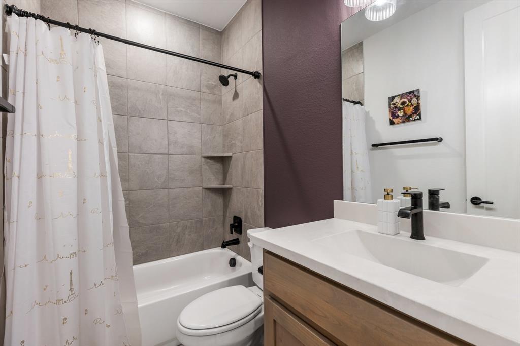 Prosper, Texas, 75078, United States, 4 Bedrooms Bedrooms, ,3 BathroomsBathrooms,Residential,For Sale,1875864
