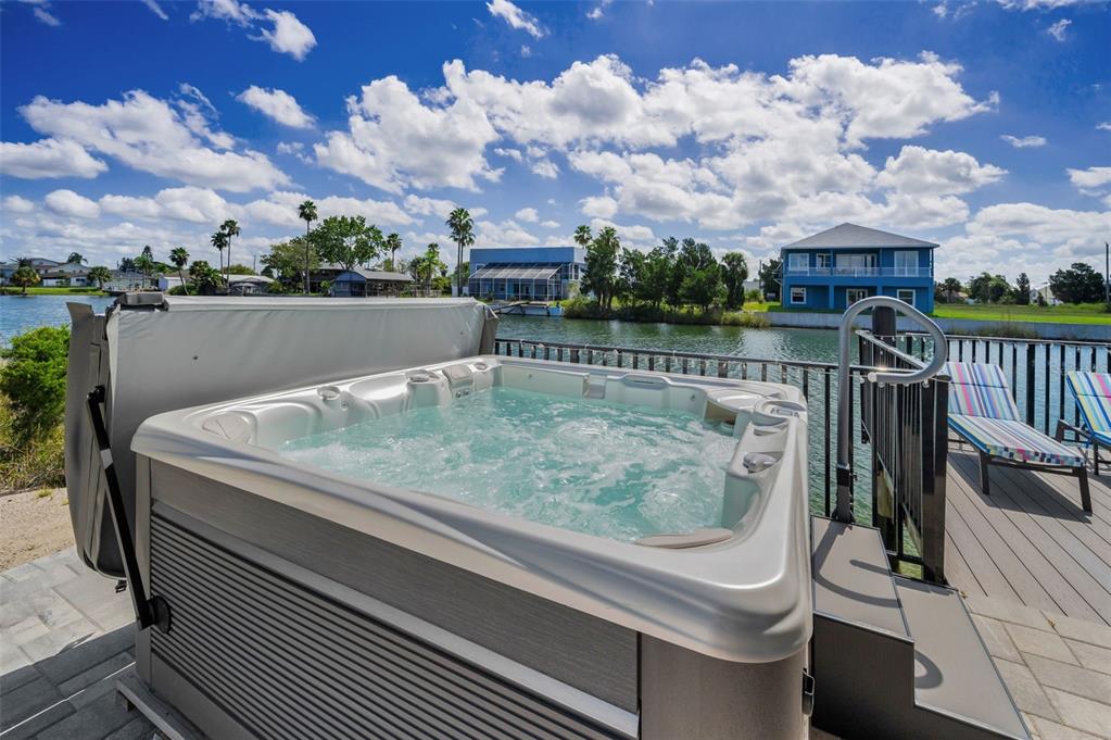 Hernando Beach, Florida, 34607, United States, 3 Bedrooms Bedrooms, ,3 BathroomsBathrooms,Residential,For Sale,1918210