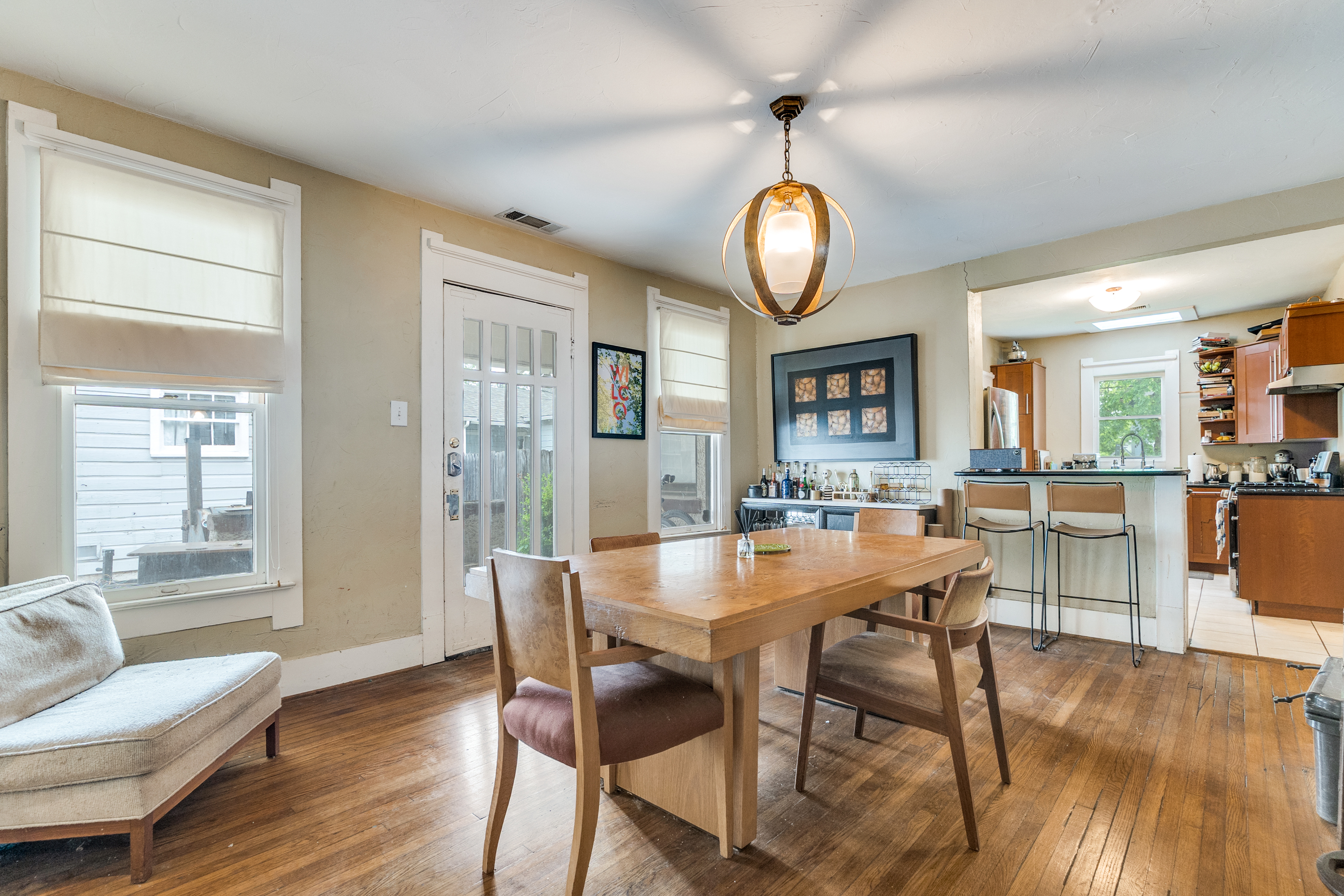  Value Opportunity in Winnetka Heights - 物件實景