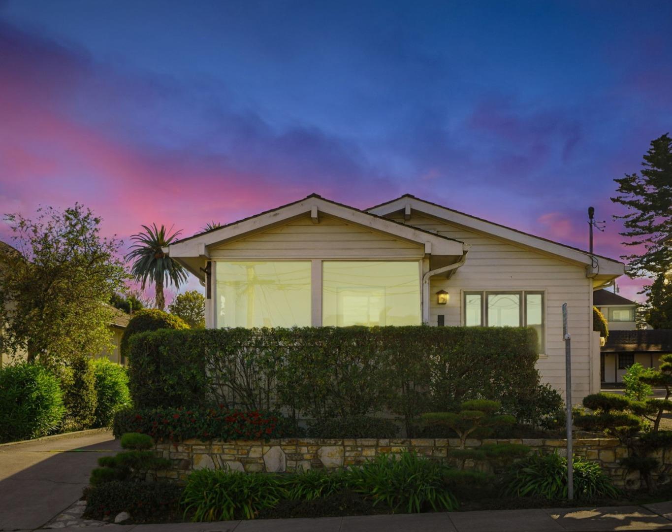 Monterey, California, 93940, United States, ,1 BathroomBathrooms,Residential,For Sale,1992108