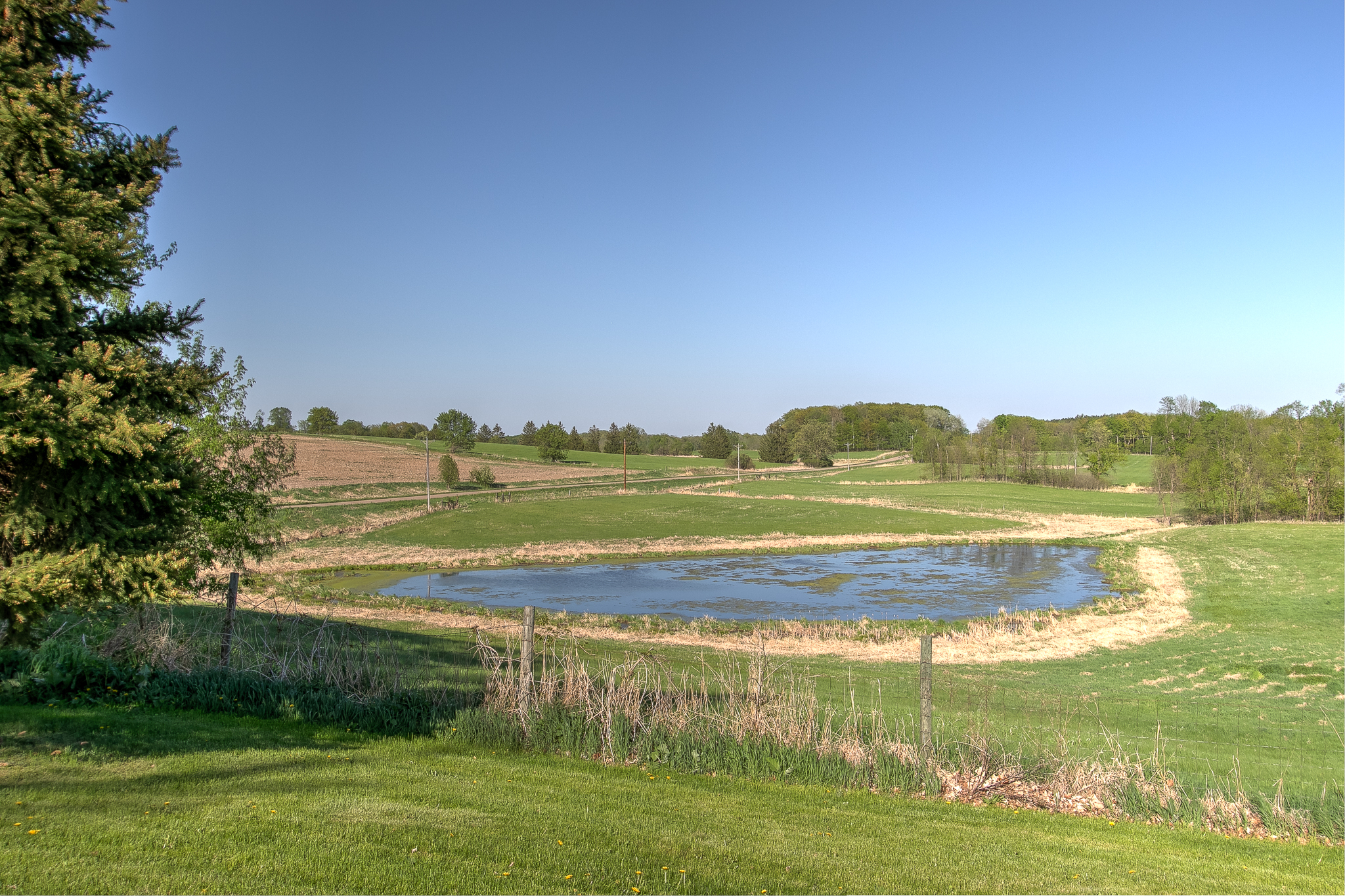 Braham, Minnesota, 55006, United States, 4 Bedrooms Bedrooms, ,2 BathroomsBathrooms,Residential,For Sale,1975992