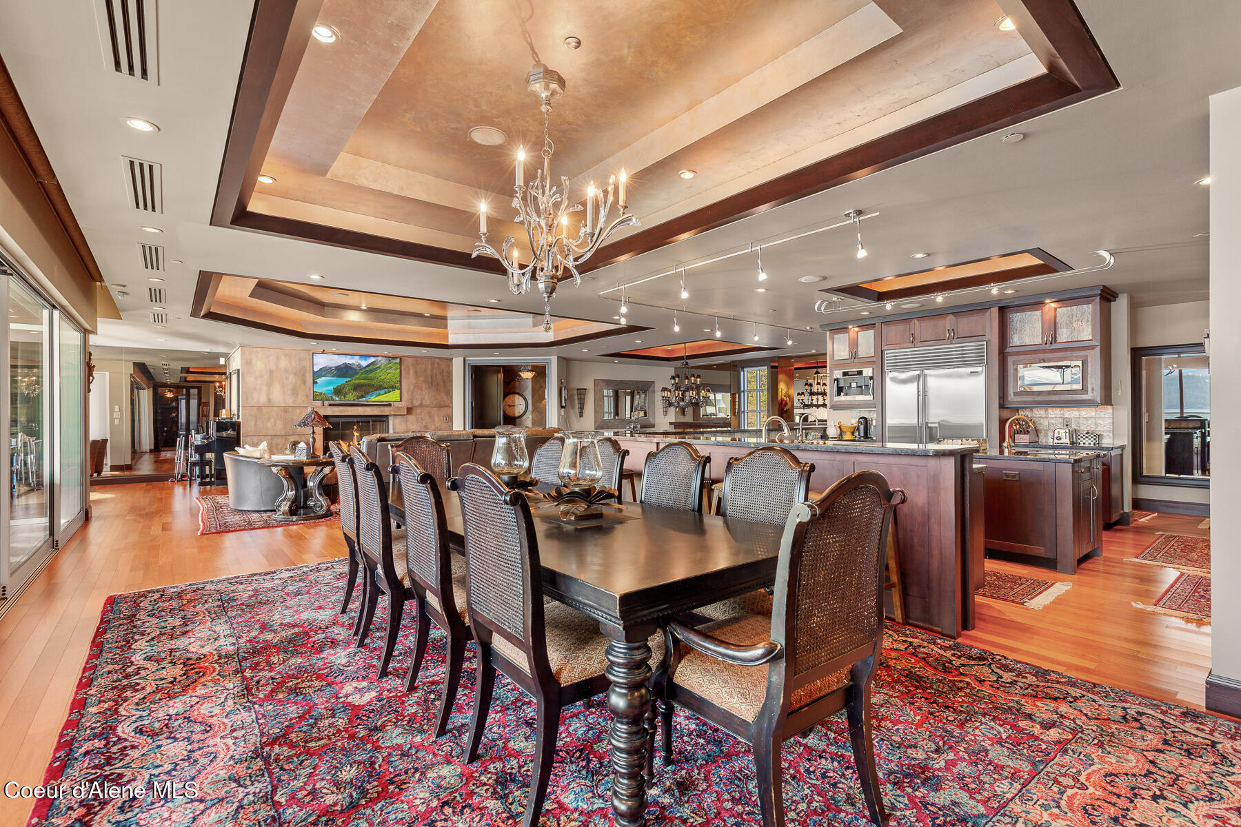 Coeur d'Alene, Idaho, 83814, United States, 4 Bedrooms Bedrooms, ,Residential,For Sale,2010702