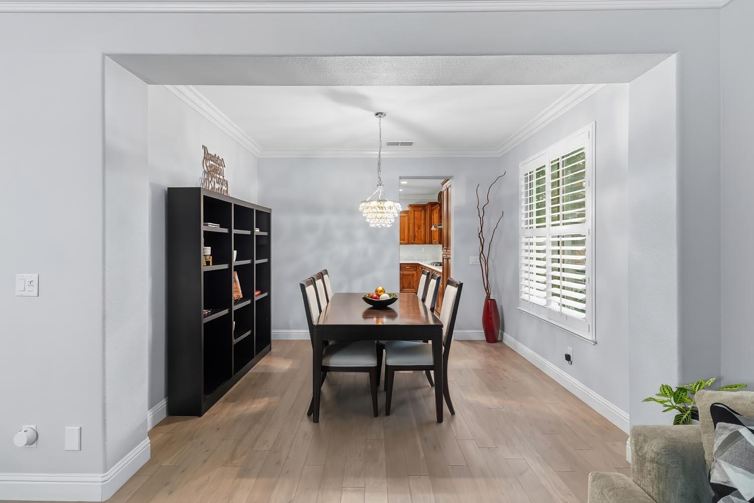 Elk Grove, California, 95757, United States, 5 Bedrooms Bedrooms, ,5 BathroomsBathrooms,Residential,For Sale,2001811