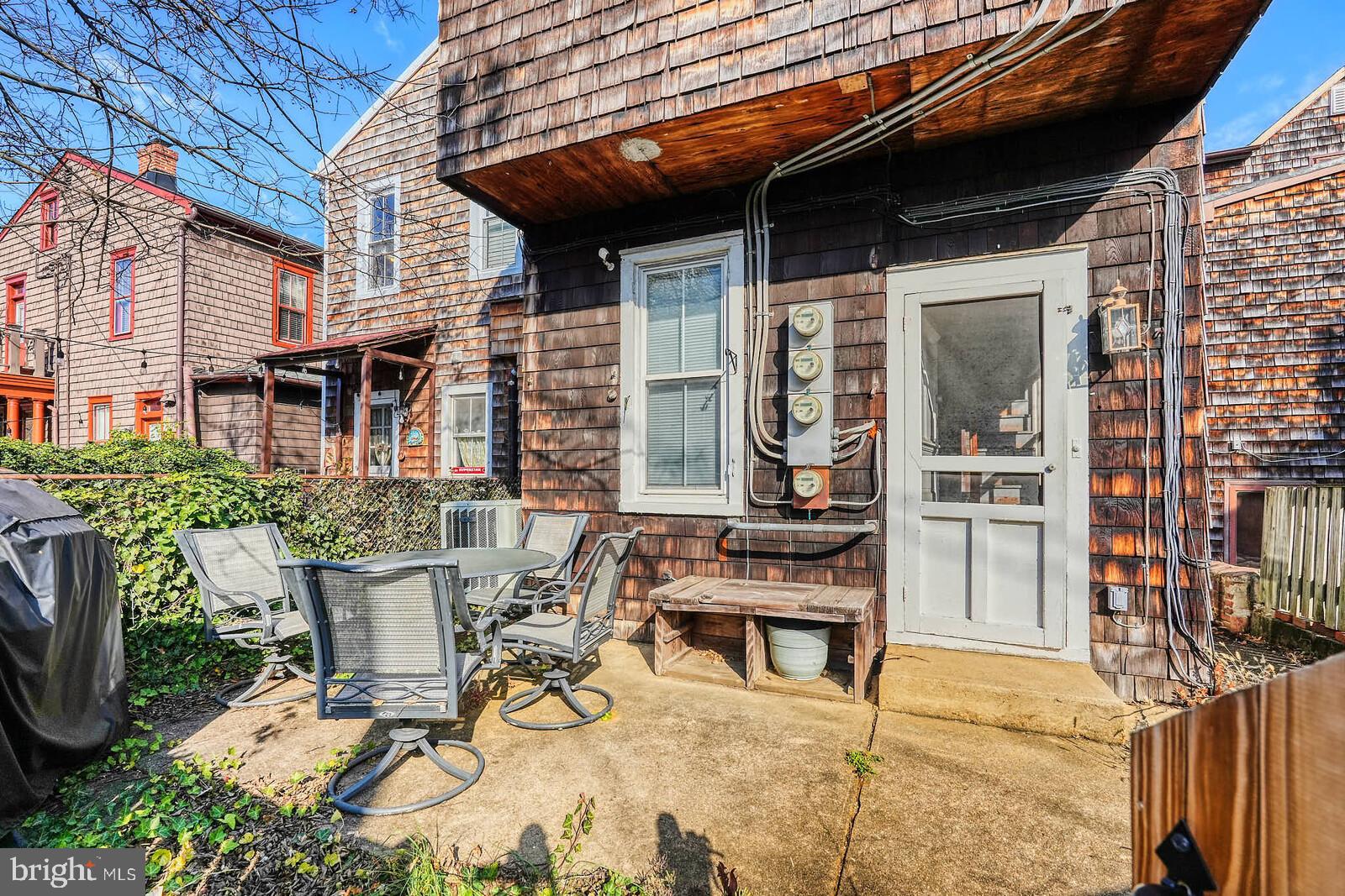 Annapolis, Maryland, 21401, United States, ,Residential,For Sale,2002475