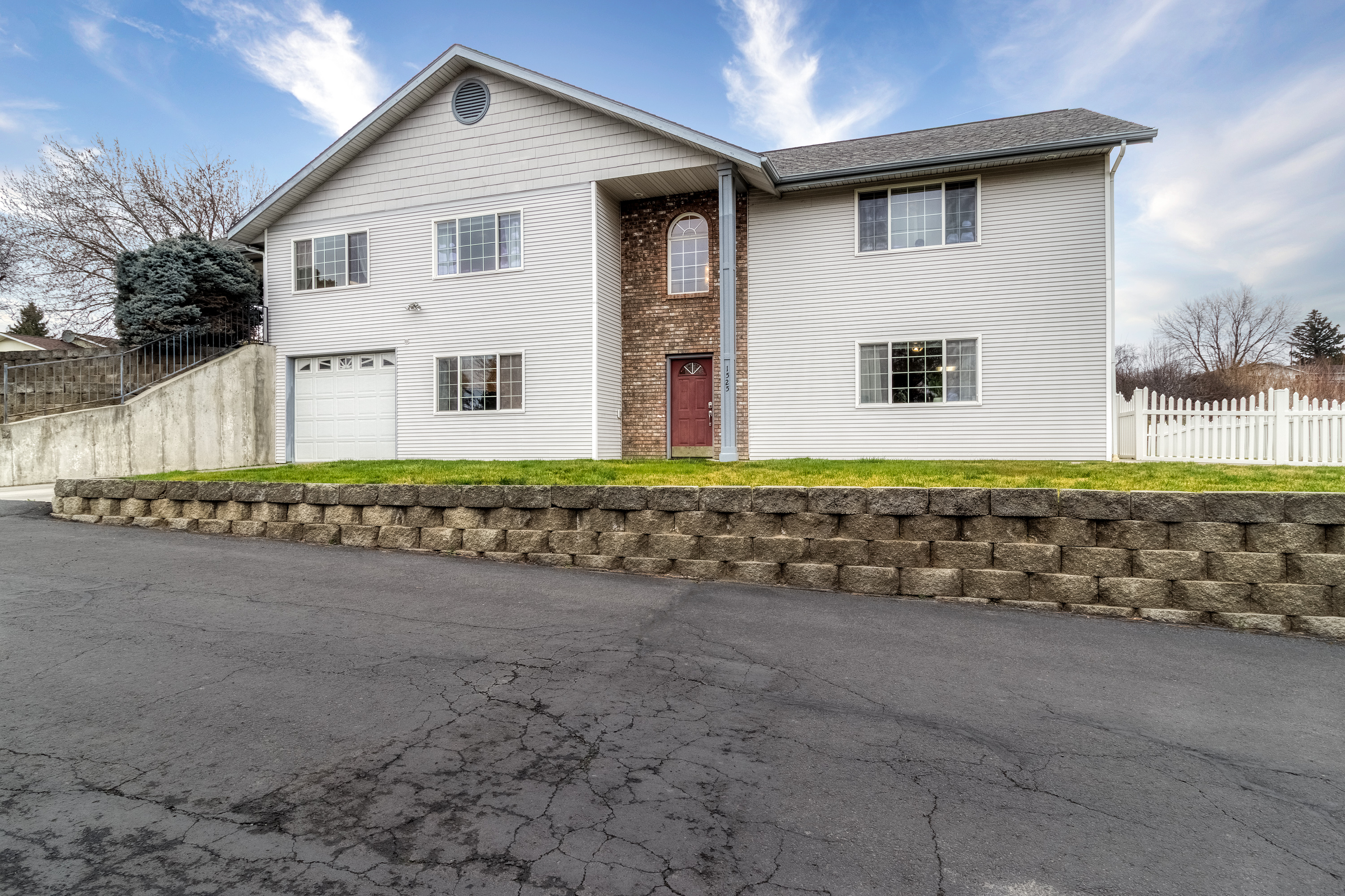  MultiGenerational Housing in the heart of the Walla Walla Valley - 物件實景