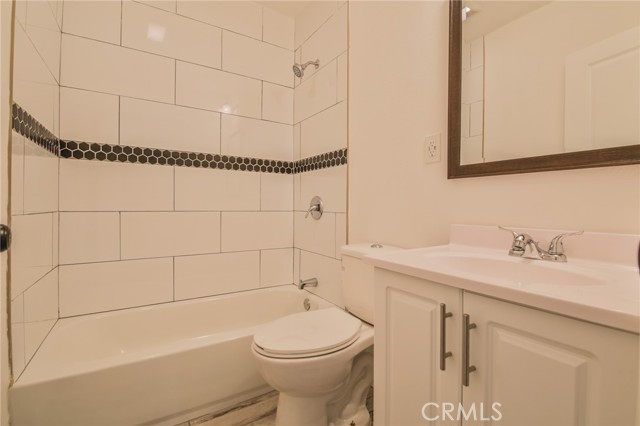 Los Angeles, California, 90002, United States, 3 Bedrooms Bedrooms, ,2 BathroomsBathrooms,Residential,For Sale,1986047