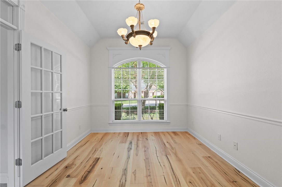 Fayetteville, Arkansas, 72701, United States, 5 Bedrooms Bedrooms, ,4 BathroomsBathrooms,Residential,For Sale,1838012