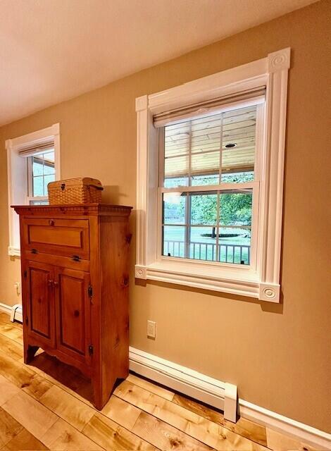Sanford, Maine, 04083, United States, 3 Bedrooms Bedrooms, ,2 BathroomsBathrooms,Residential,For Sale,1940067