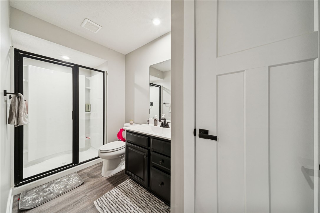 Penn Twp, Pennsylvania, 15644, United States, 4 Bedrooms Bedrooms, ,4 BathroomsBathrooms,Residential,For Sale,2010437