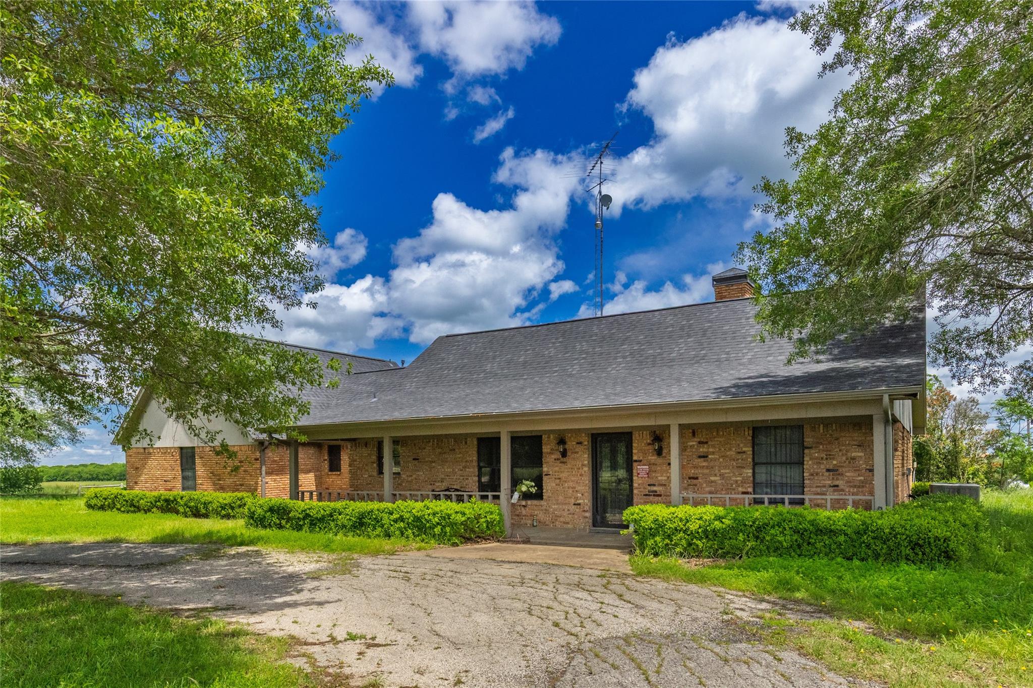 Campbell, Texas, 75442, United States, 3 Bedrooms Bedrooms, ,2 BathroomsBathrooms,Residential,For Sale,1854450