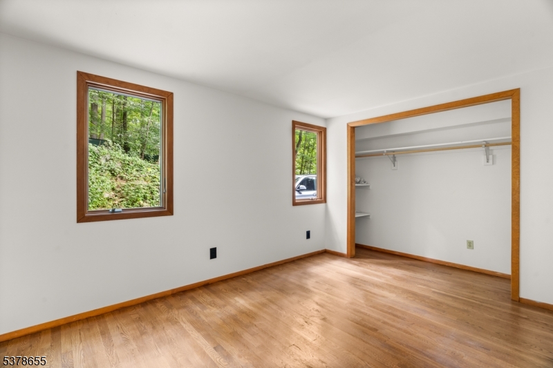 Lebanon Twp., New Jersey, 08826, United States, 3 Bedrooms Bedrooms, ,2 BathroomsBathrooms,Residential,For Sale,1972672