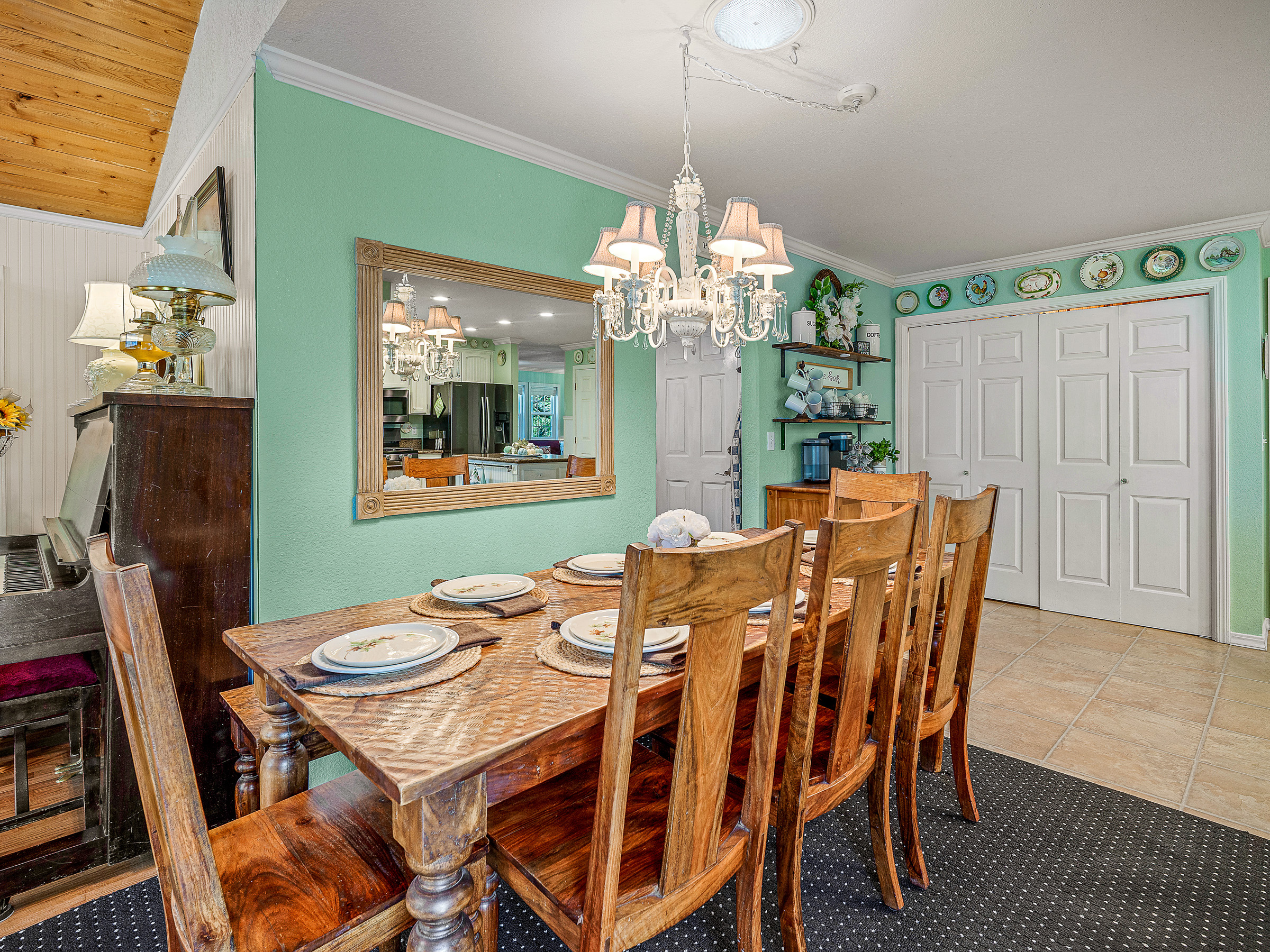  4711 Meadowview Acres Road, Cool, CA 95614 - 物件實景