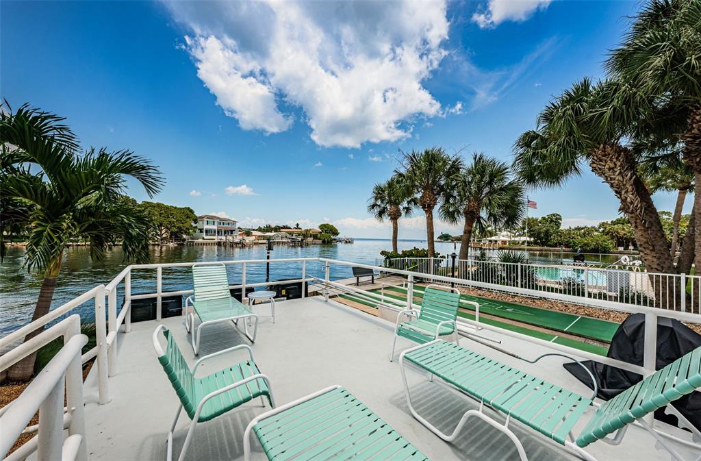 St Petersburg, Florida, 33704, United States, 2 Bedrooms Bedrooms, ,2 BathroomsBathrooms,Residential,For Sale,1989115