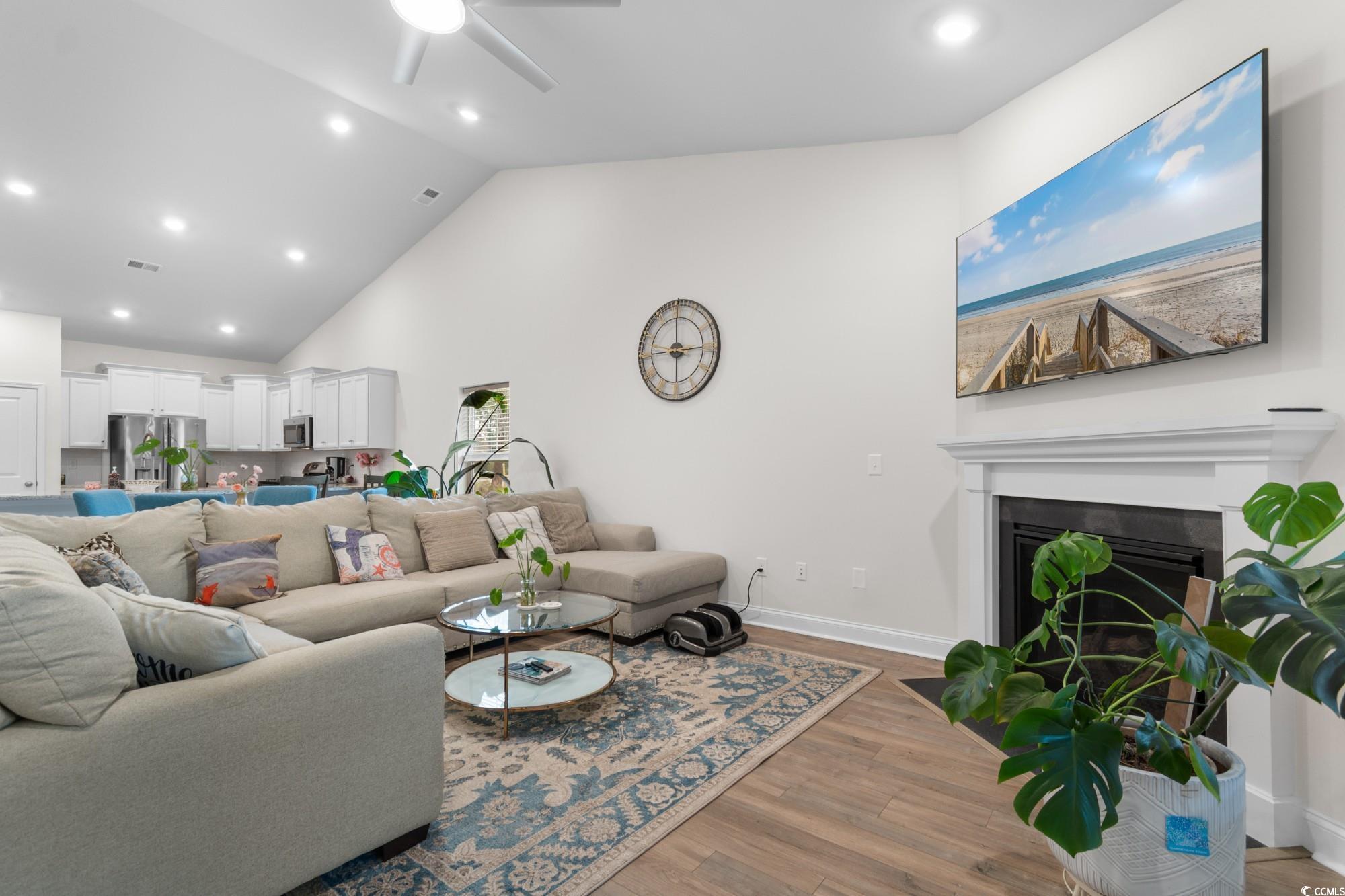 Myrtle Beach, South Carolina, 29577, United States, 4 Bedrooms Bedrooms, ,3 BathroomsBathrooms,Residential,For Sale,2001226