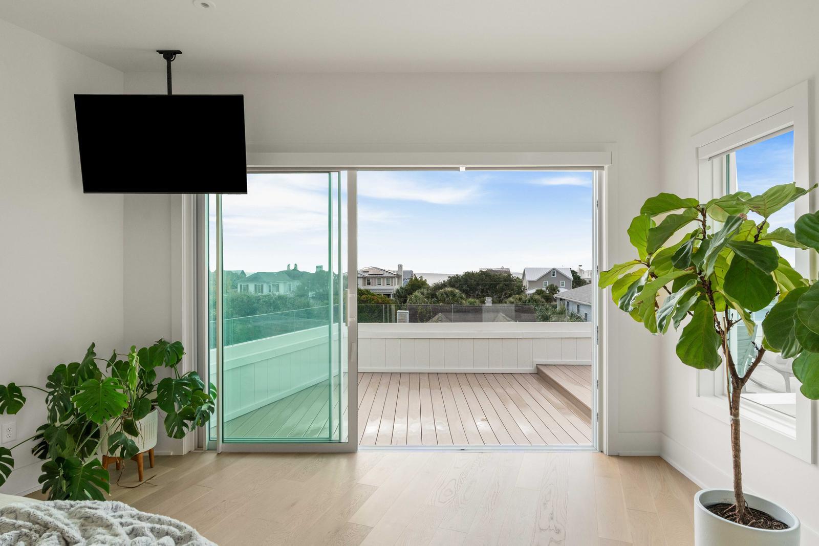 Isle of Palms, South Carolina, 29451, United States, 4 Bedrooms Bedrooms, ,5 BathroomsBathrooms,Residential,For Sale,2003052