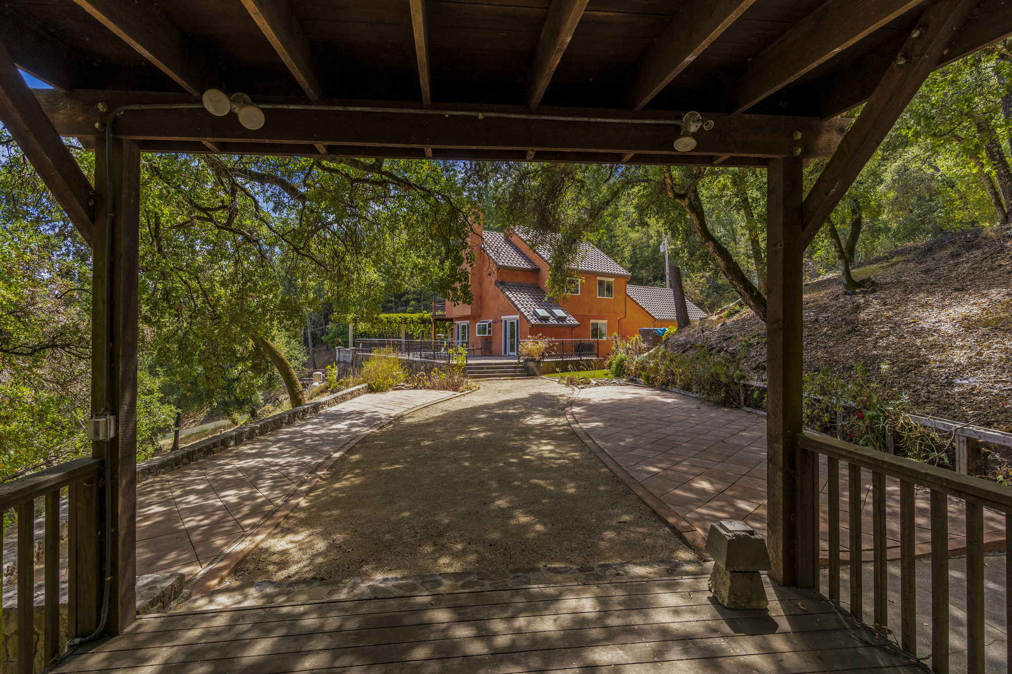  2145 NW Mount Veeder Rd - 物件實景