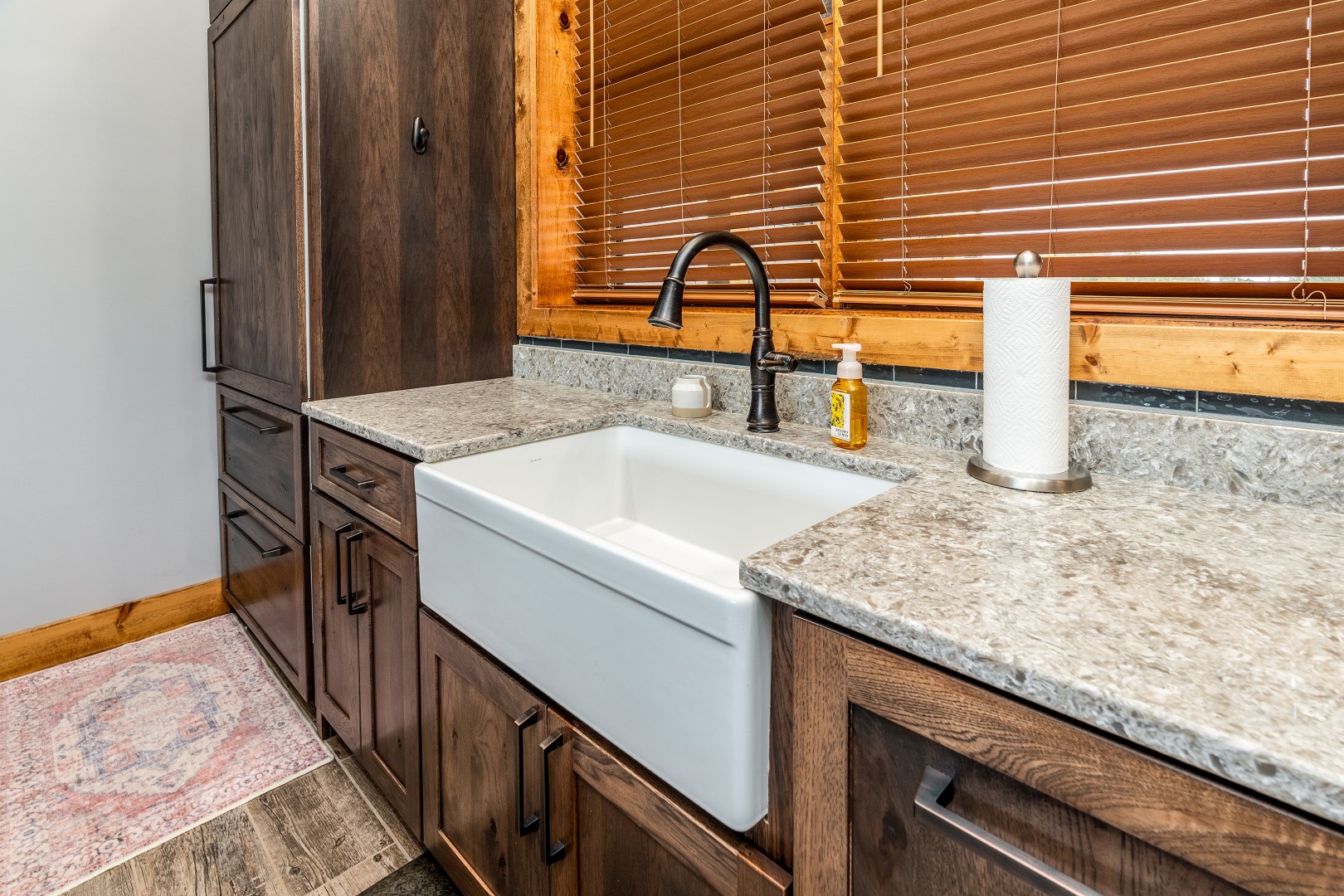 Carbondale, Illinois, 62902, United States, 3 Bedrooms Bedrooms, ,8 BathroomsBathrooms,Residential,For Sale,1986074