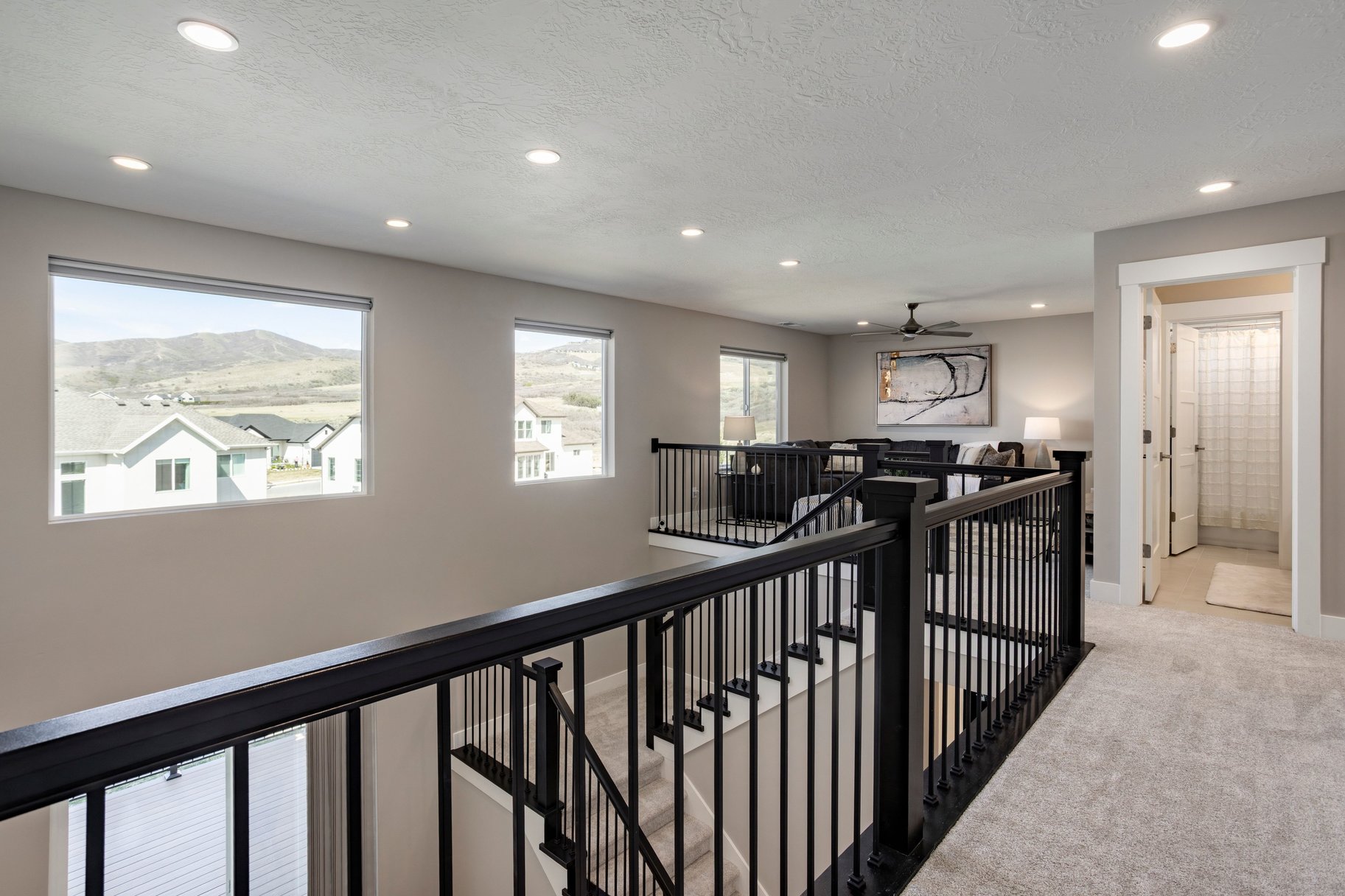  Practically Brand New Home in Highland, with Stunning Mountain Views - 物件實景