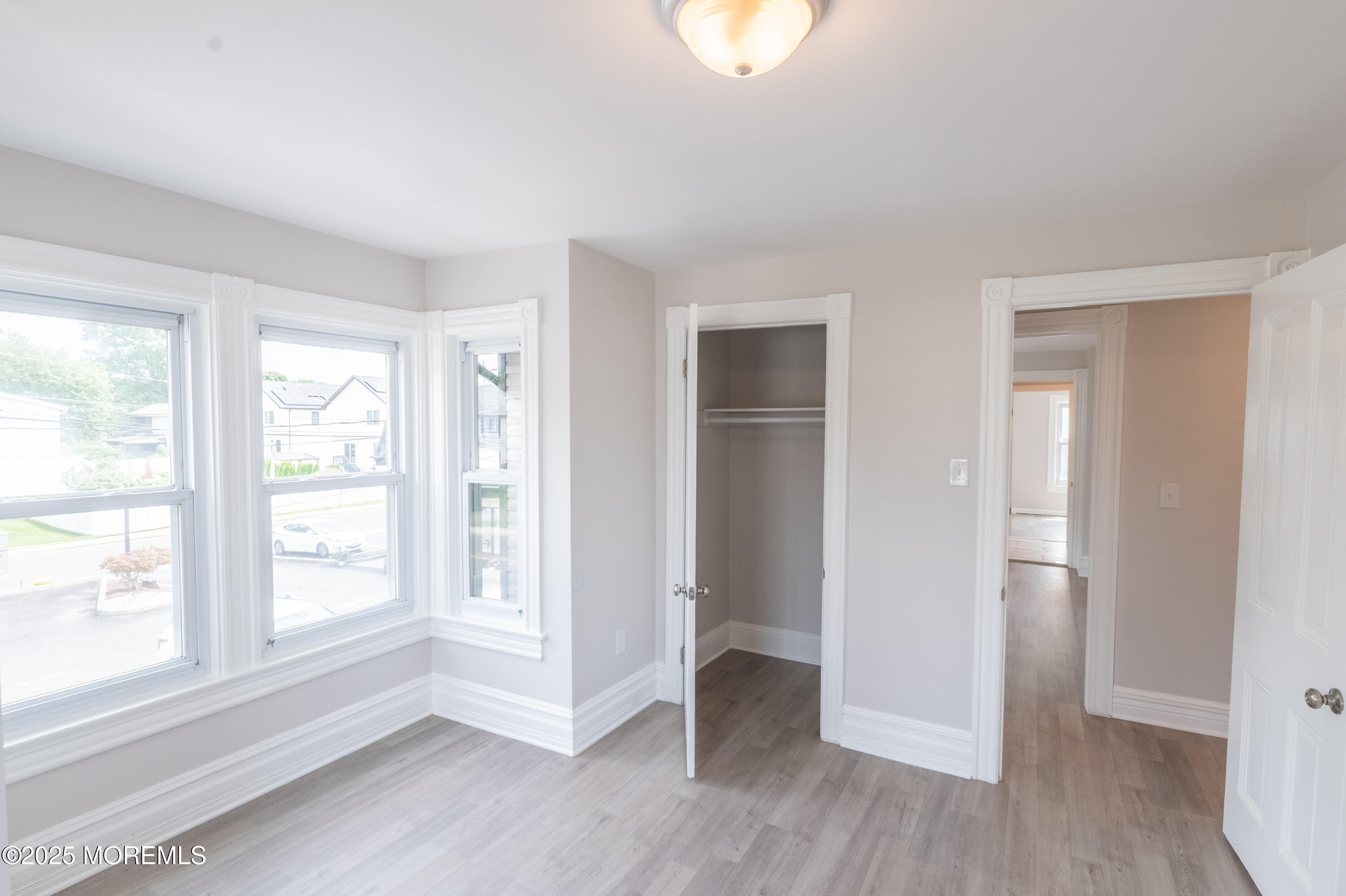 Englishtown, New Jersey, 07726, United States, 6 Bedrooms Bedrooms, ,4 BathroomsBathrooms,Residential,For Sale,1908199
