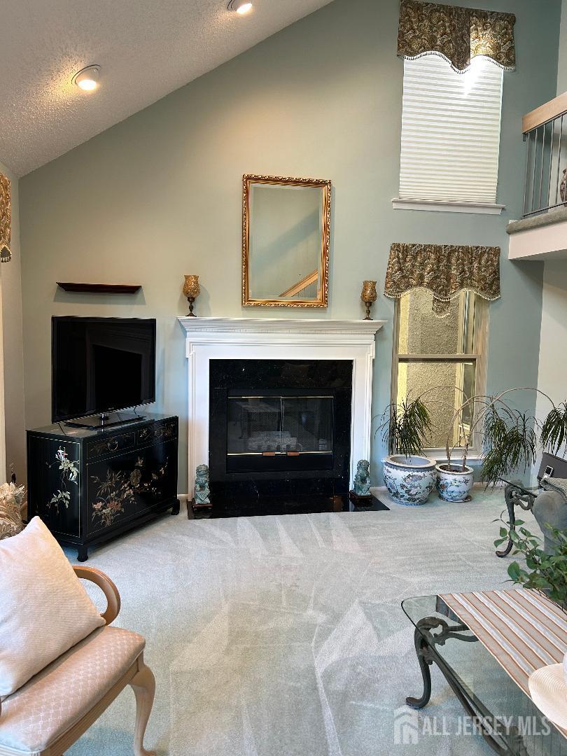 Edison, New Jersey, 08820, United States, 2 Bedrooms Bedrooms, ,3 BathroomsBathrooms,Residential,For Sale,1991890