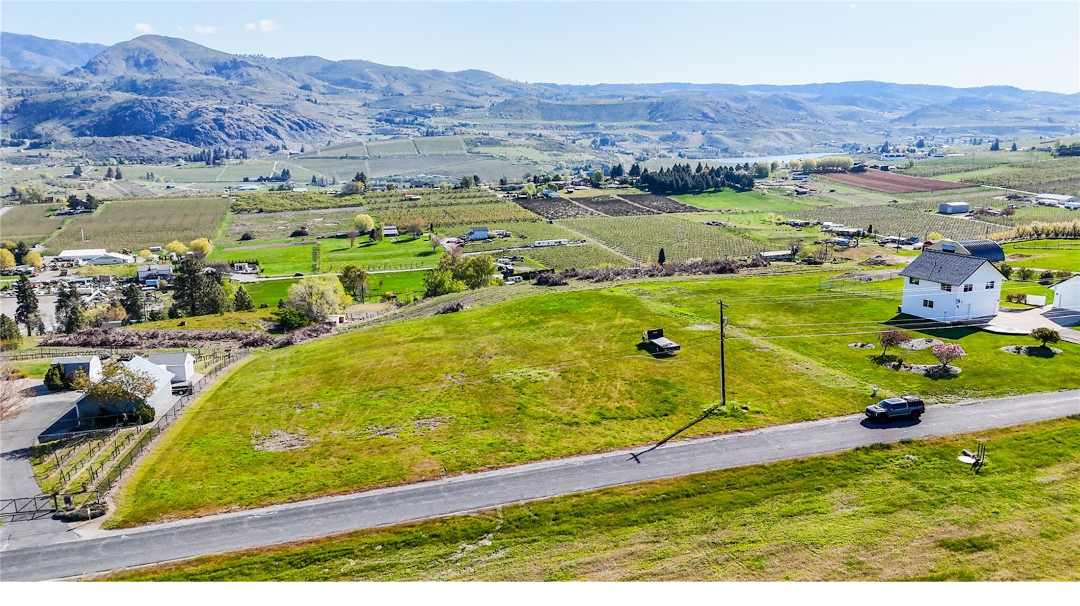  Rare Opportunity Overlooking Lake Chelan - 物件實景