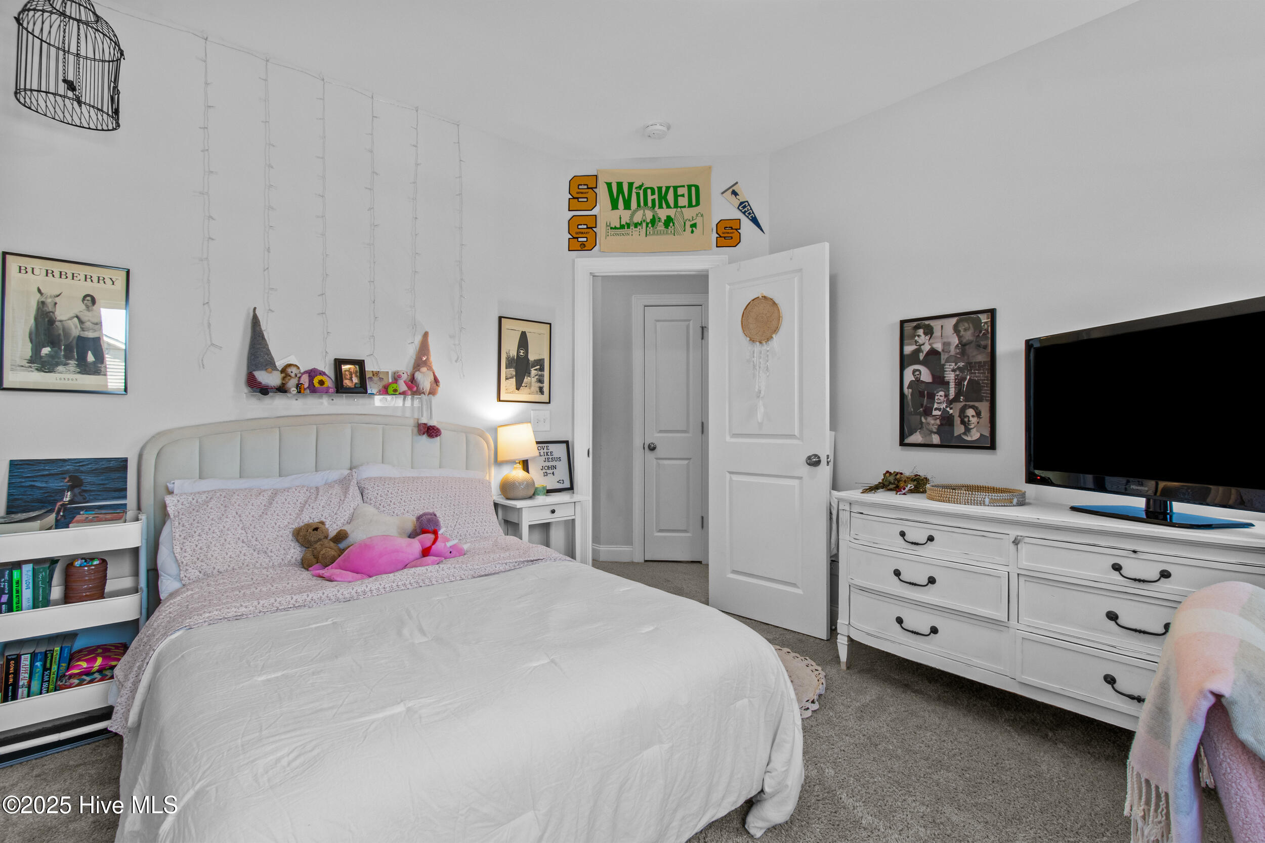 Rocky Point, North Carolina, 28457, United States, 4 Bedrooms Bedrooms, ,3 BathroomsBathrooms,Residential,For Sale,1991011