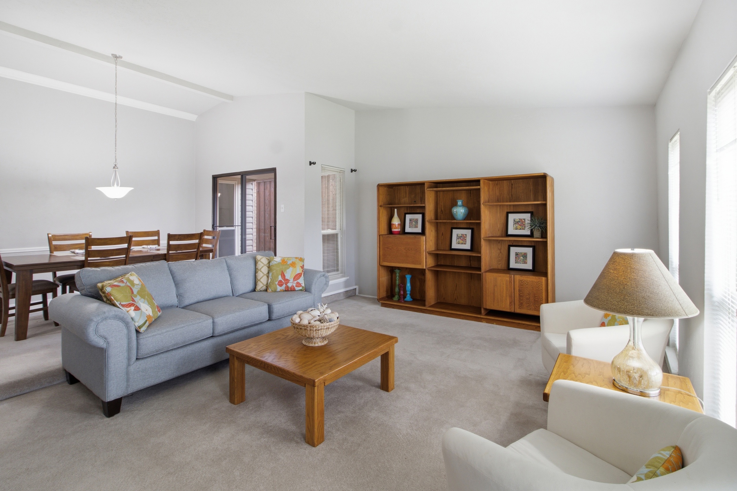  4913 Roberts Drive - 物件實景