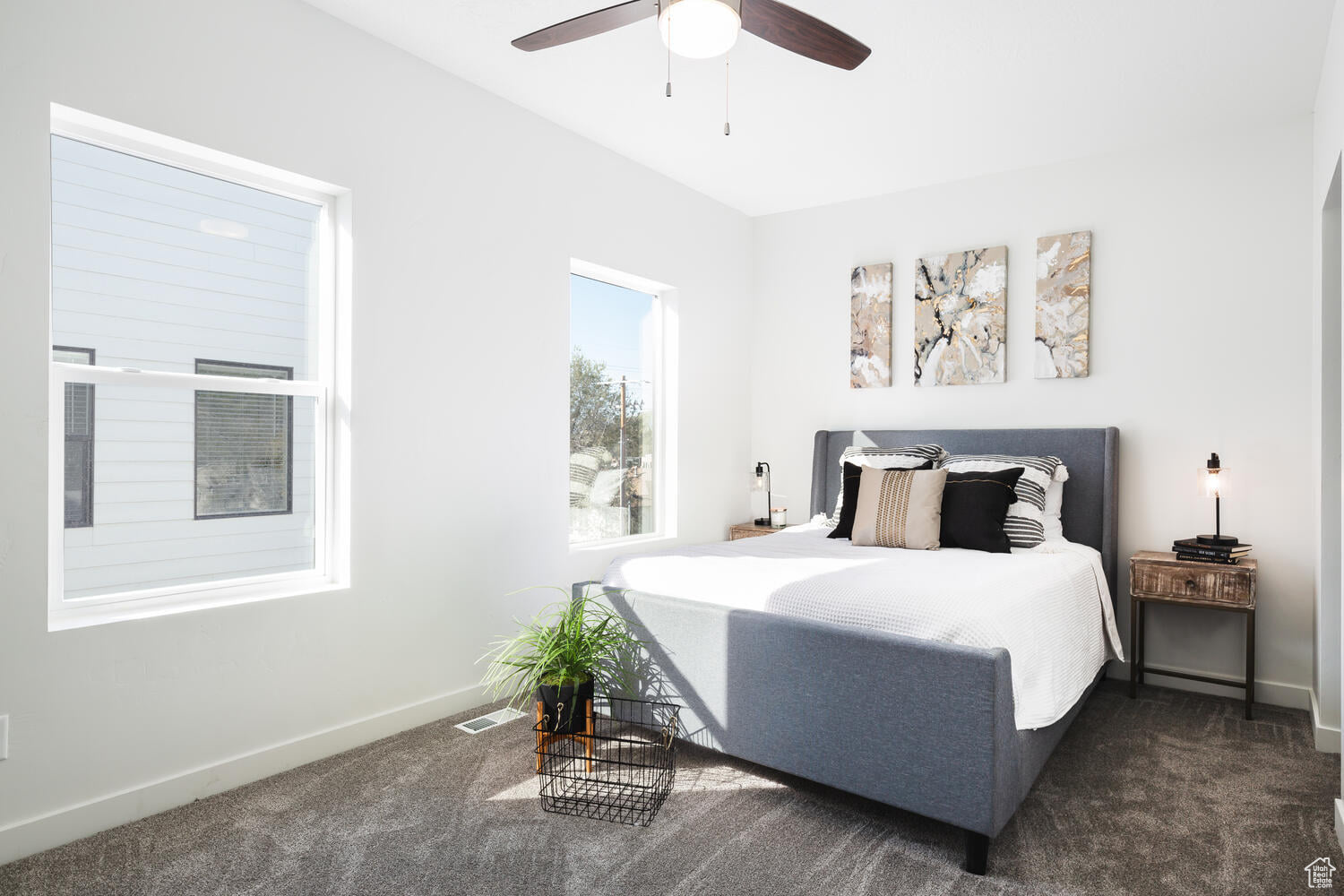 South Salt Lake, Utah, 84115, United States, 3 Bedrooms Bedrooms, ,3 BathroomsBathrooms,Residential,For Sale,1910954