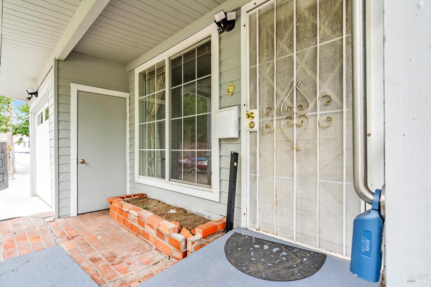 Petaluma, California, 94954, United States, 4 Bedrooms Bedrooms, ,2 BathroomsBathrooms,Residential,For Sale,1917667