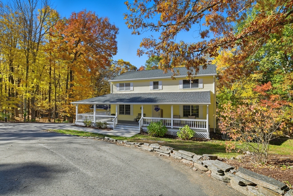 Monson, Massachusetts, 01057, United States, 4 Bedrooms Bedrooms, ,3 BathroomsBathrooms,Residential,For Sale,1969322