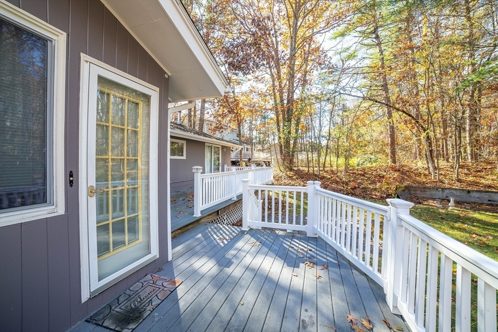 Holden, Massachusetts, 01520, United States, 3 Bedrooms Bedrooms, ,3 BathroomsBathrooms,Residential,For Sale,1991107