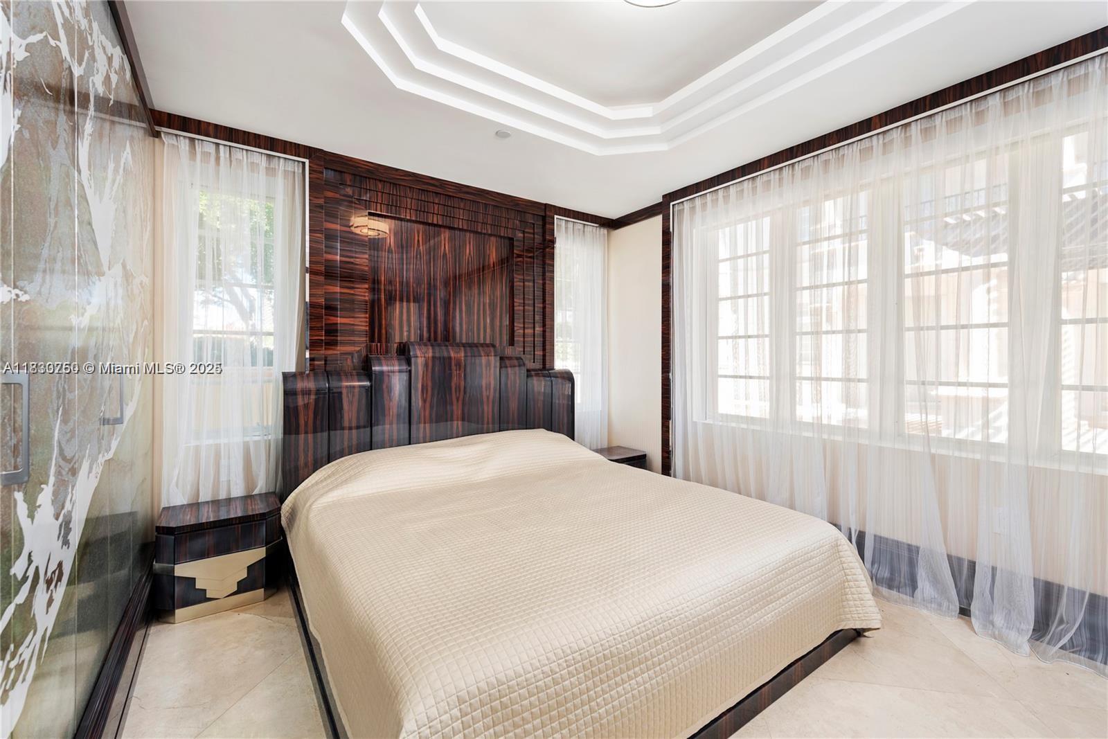 Miami Beach, Florida, 33109, United States, 6 Bedrooms Bedrooms, ,8 BathroomsBathrooms,Residential,For Sale,1876435