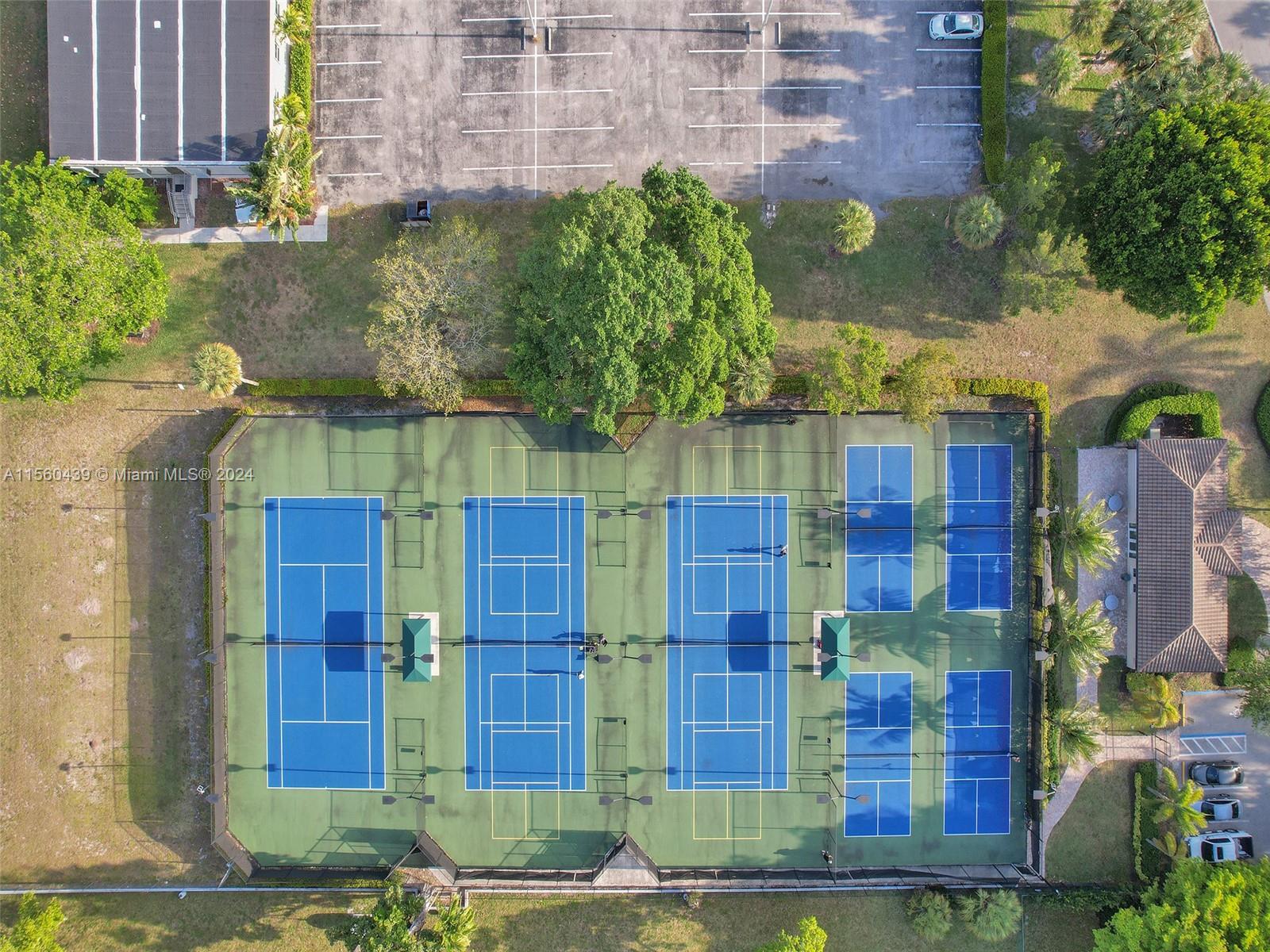 4334 Large Leaf Ln, Hollywood, Florida, 33021, United States, 6 Bedrooms Bedrooms, ,4 BathroomsBathrooms,Residential,For Sale,4334 Large Leaf Ln,1500872