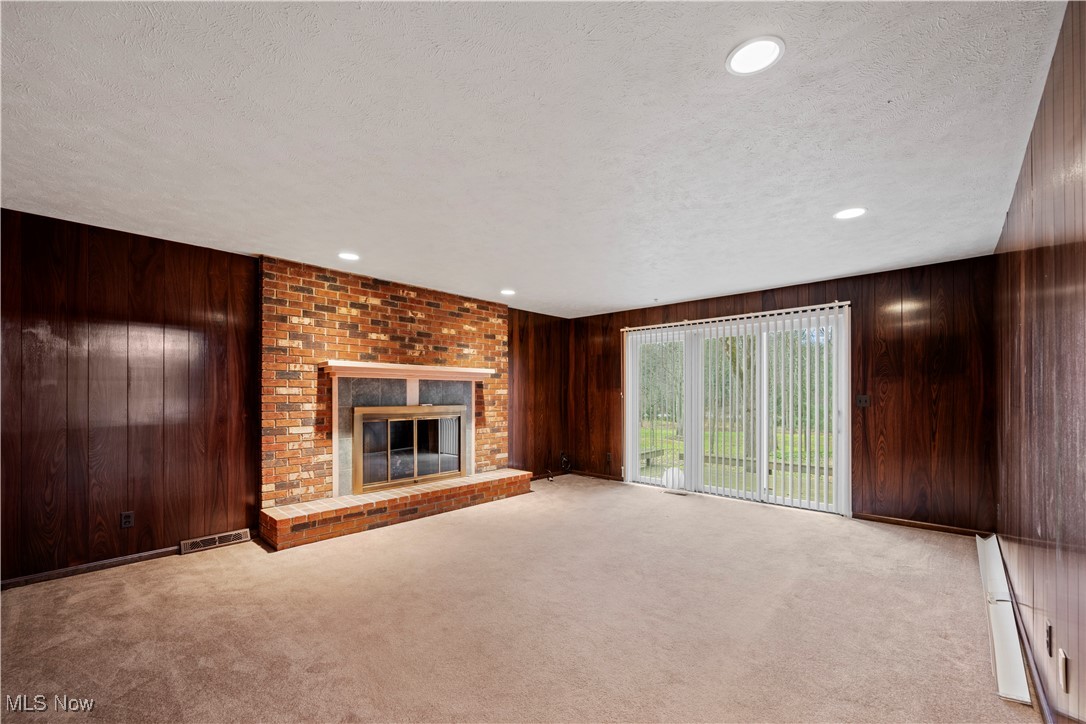 Novelty, Ohio, 44072, United States, 4 Bedrooms Bedrooms, ,3 BathroomsBathrooms,Residential,For Sale,1997729