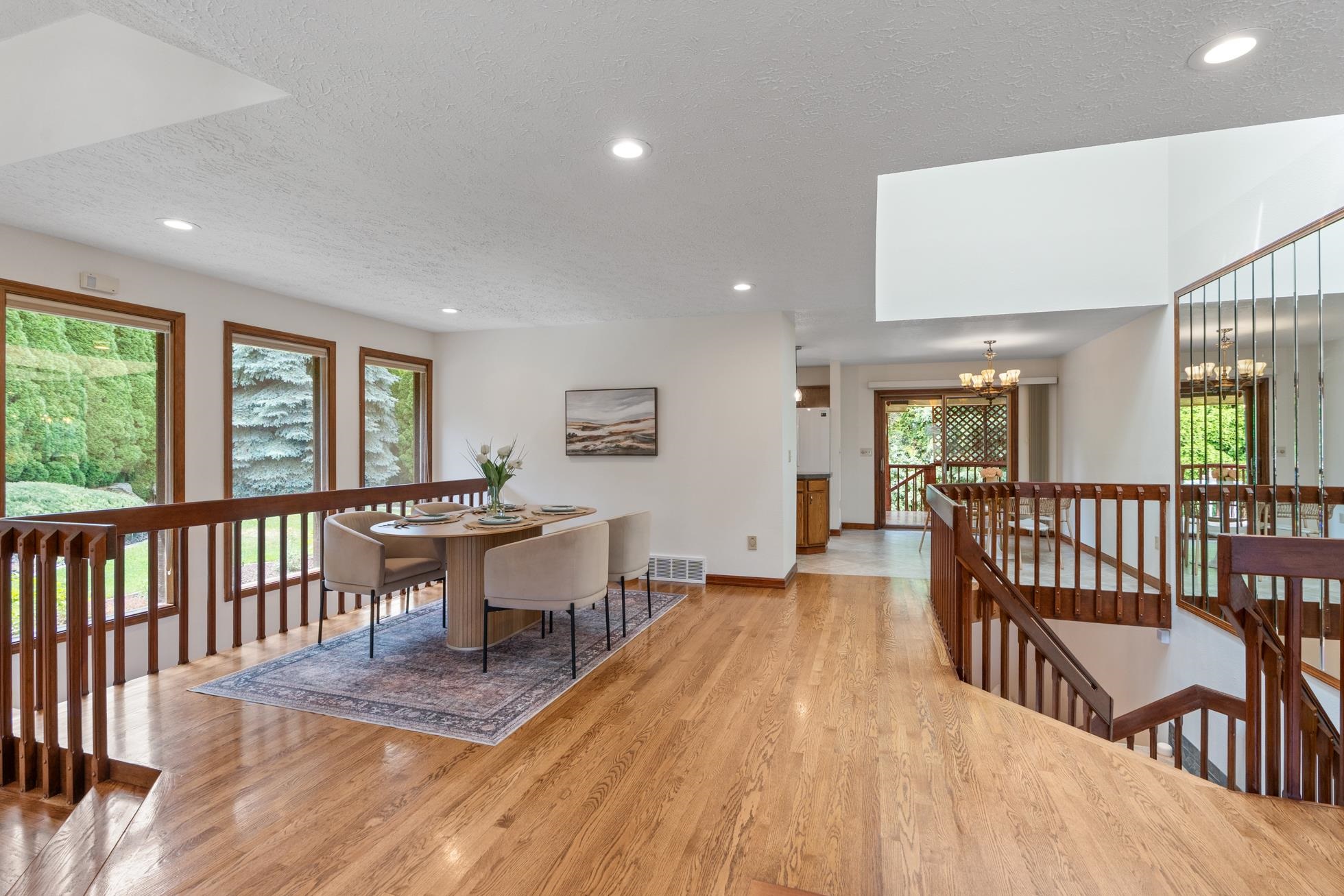 Spokane Valley, Washington, 99212, United States, 3 Bedrooms Bedrooms, ,3 BathroomsBathrooms,Residential,For Sale,1920906