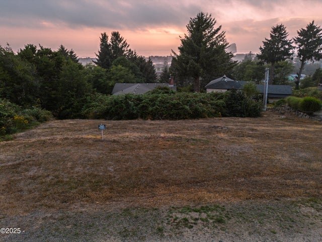 Pacific City, Oregon, 97135, United States, 3 Bedrooms Bedrooms, ,3 BathroomsBathrooms,Residential,For Sale,1976826