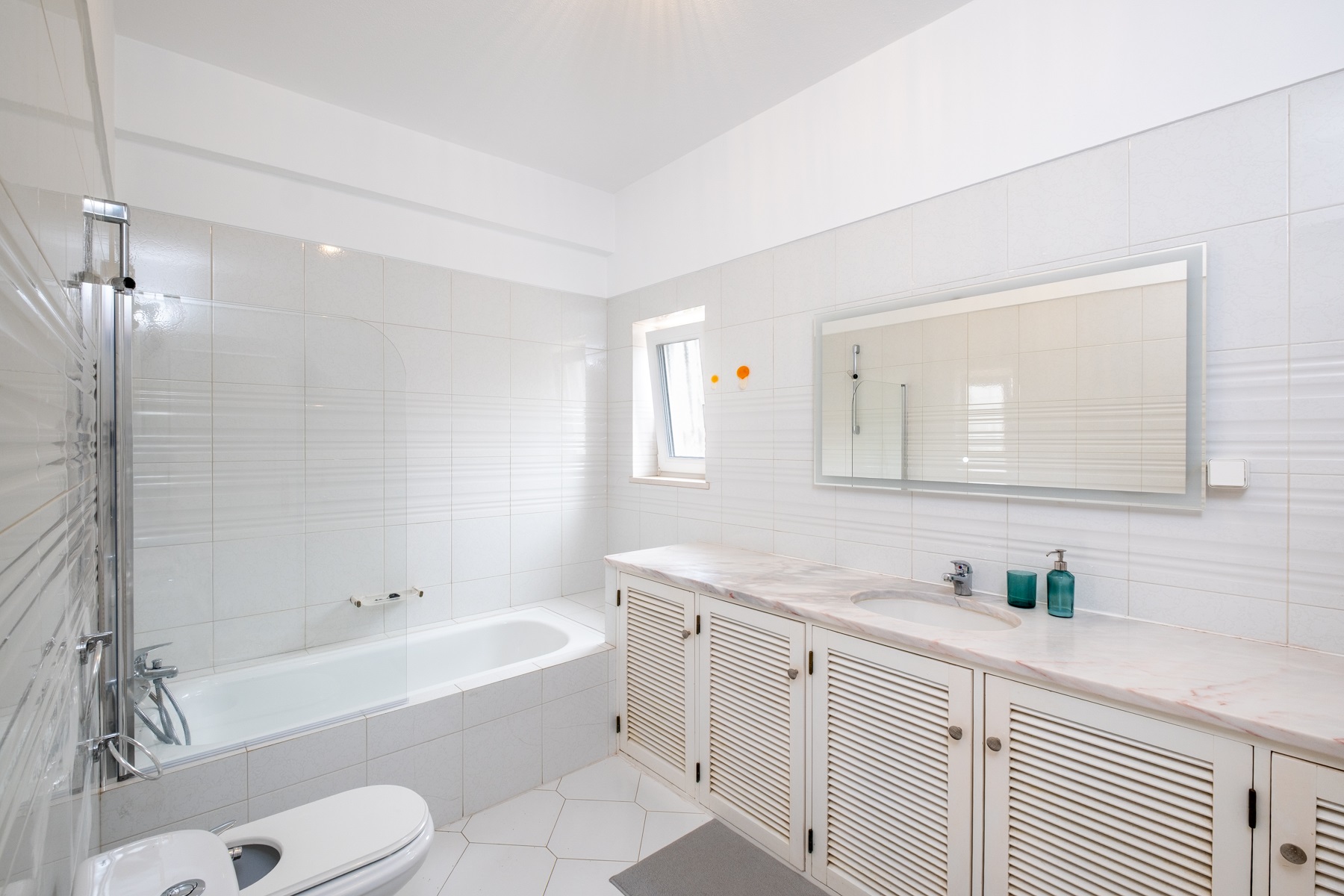  Detached house, 6 bedrooms, for Sale - 物件實景