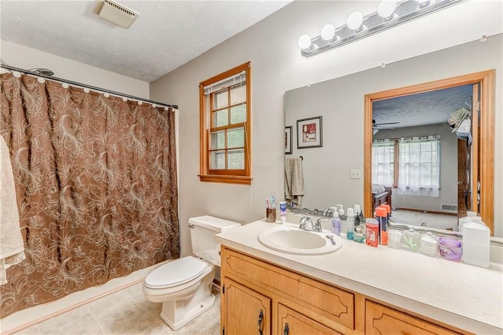Ball Ground, Georgia, 30107, United States, 3 Bedrooms Bedrooms, ,2 BathroomsBathrooms,Residential,For Sale,1922985