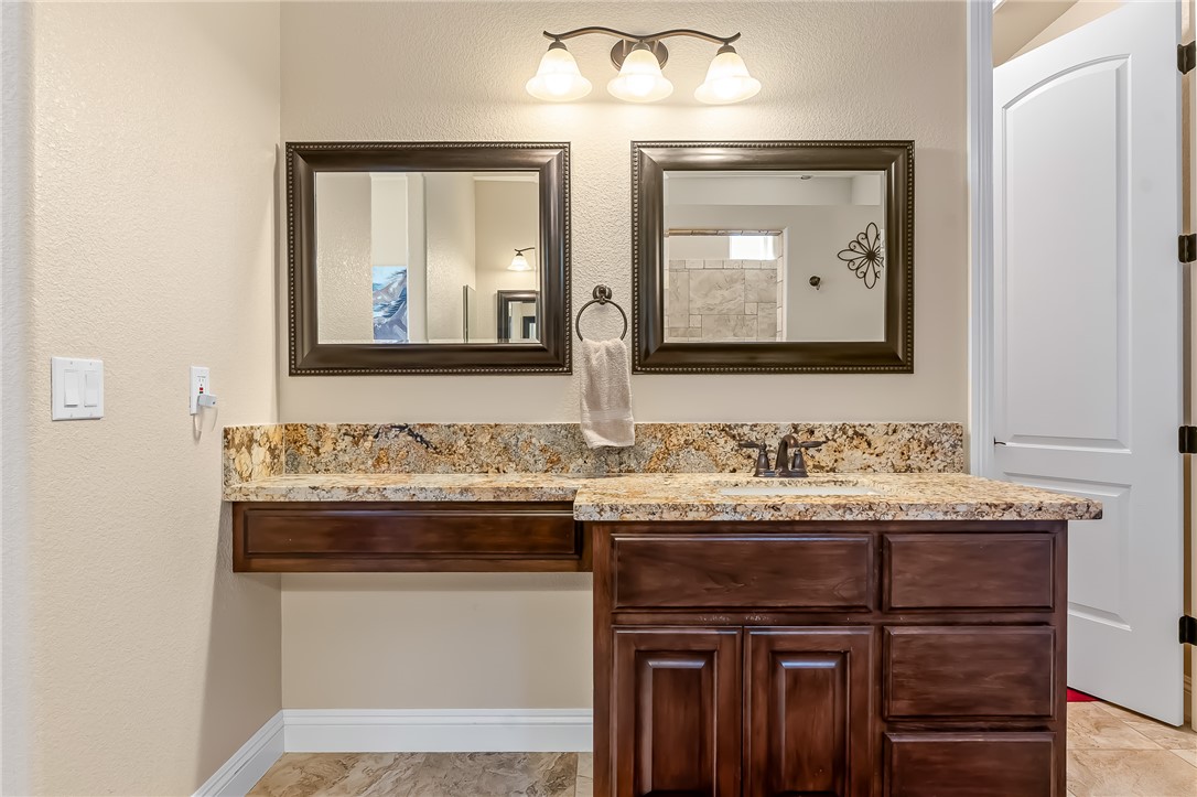 Bullhead City, Arizona, 86429, United States, 3 Bedrooms Bedrooms, ,1 BathroomBathrooms,Residential,For Sale,1948119