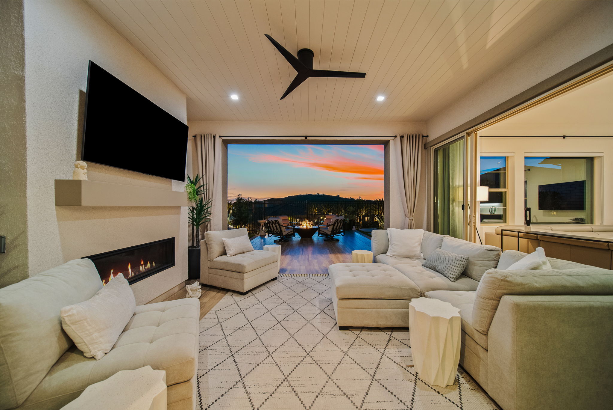  2501 Presley Ct - 物件實景