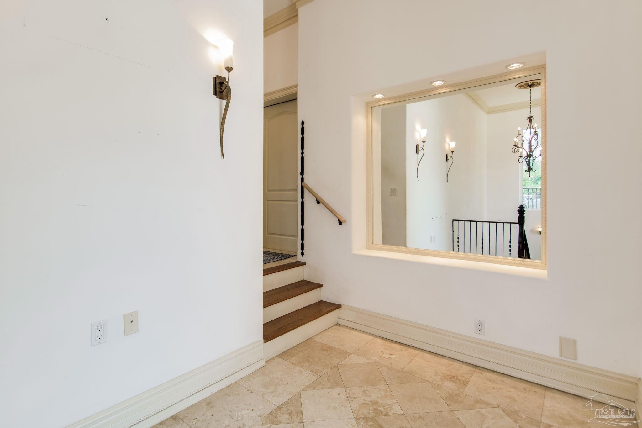 Pensacola, Florida, 32504, United States, 3 Bedrooms Bedrooms, ,4 BathroomsBathrooms,Residential,For Sale,1893551
