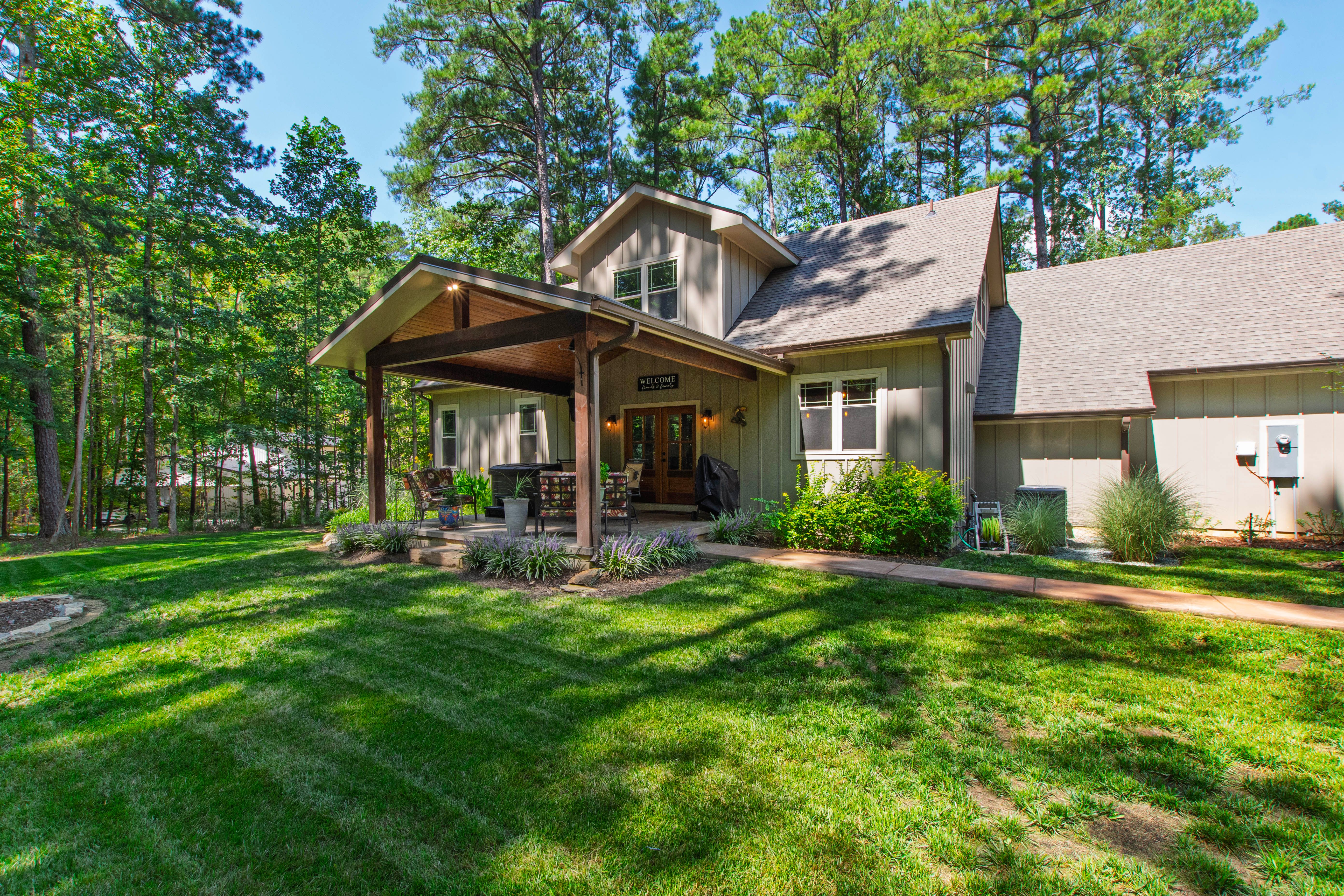  2560 New Hope Drive, Chapel Hill, NC 27514 - 物件實景