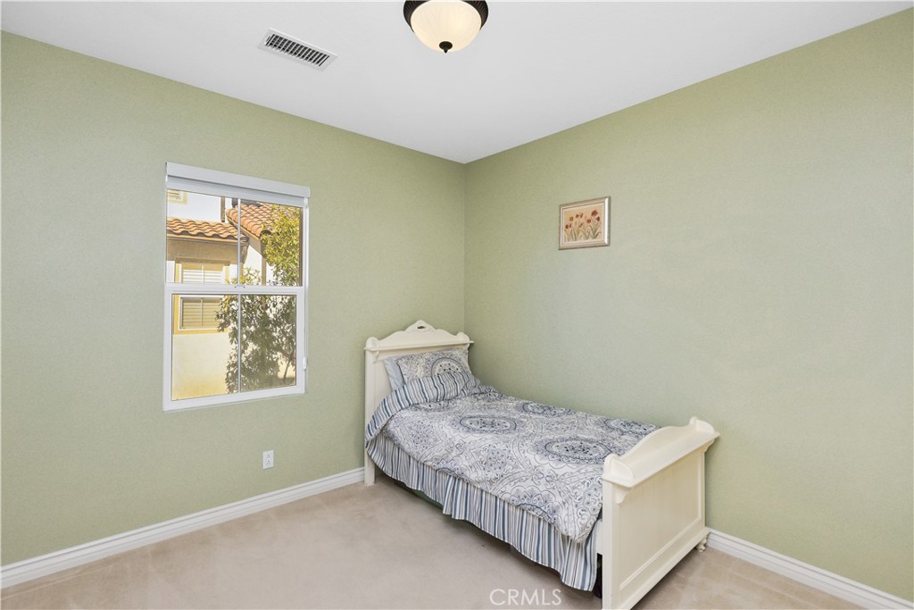 Irvine, California, 92602, United States, 3 Bedrooms Bedrooms, ,2 BathroomsBathrooms,Residential,For Sale,1992045