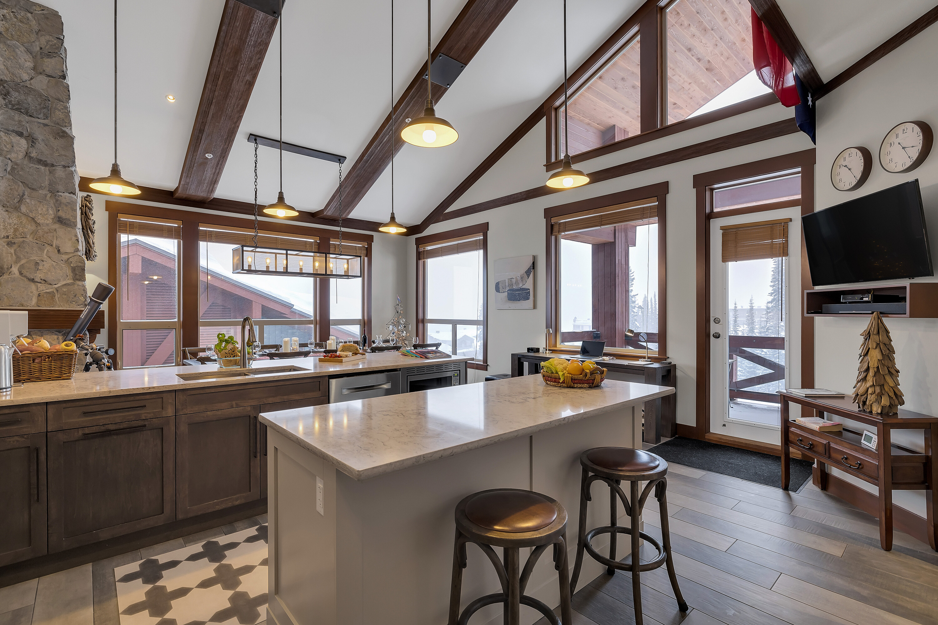  Penthouse Living at Big White - 物件實景