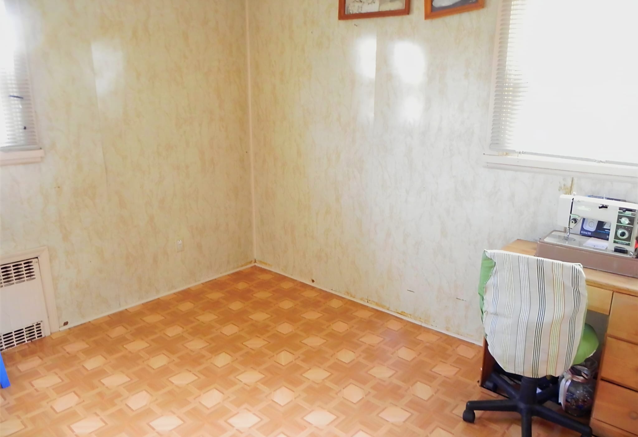 Little Ferry, New Jersey, 07643, United States, 4 Bedrooms Bedrooms, ,2 BathroomsBathrooms,Residential,For Sale,1975416