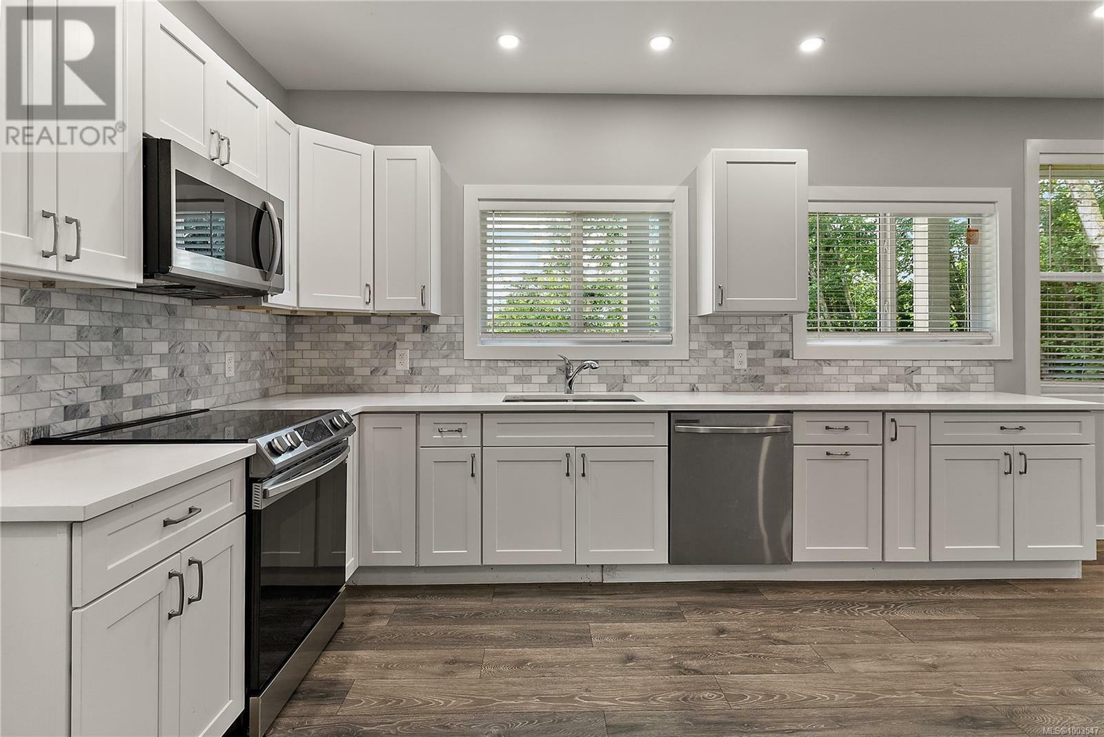 SOOKE, British Columbia, V9Z 1P6, CA, 5 Bedrooms Bedrooms, ,4 BathroomsBathrooms,Residential,For Sale,1875466